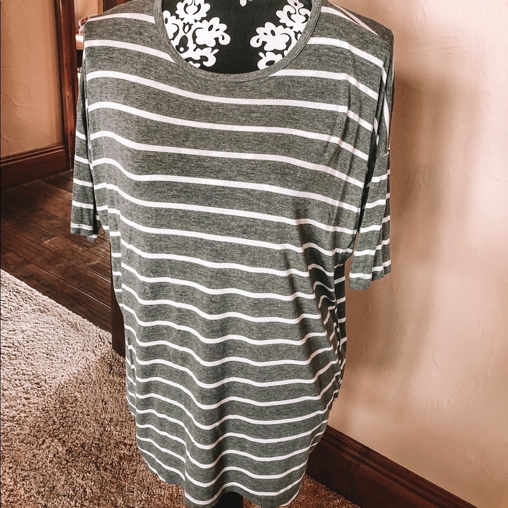 LuLaRoe Stripe Tee